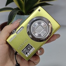 Nikon COOLPIX S3000 Digital Camera 12.0MP 4x Optical Zoom Light Green English