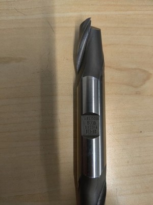 WELDON BB20-4   5/8'' DIA 2FLUTE DOUBLE SQ ENDS  MILL. ONE END HAS VERY LITTLE...