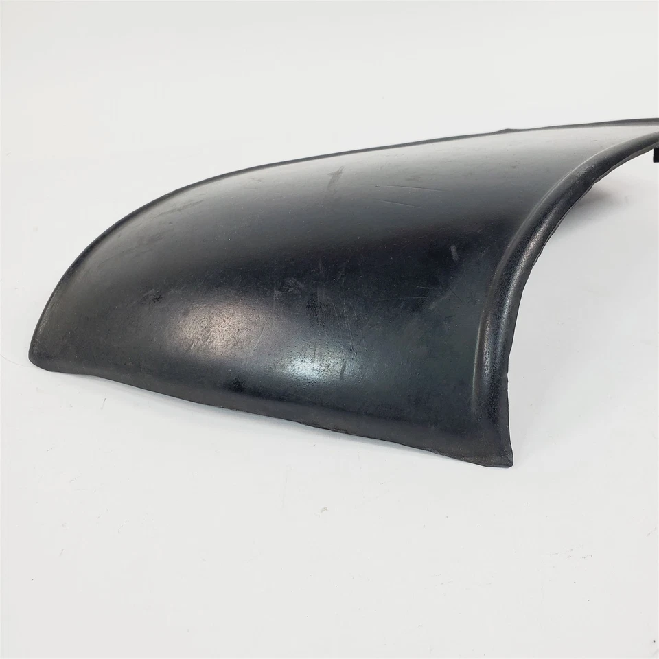 42 46 47 Olds 98 4 puertas LH guardabarros trasero grava protector (en tapa puerta) 416985 NOS Foto 2 de 4