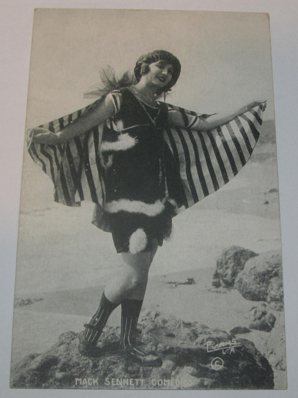 HARRIETT HAMMOND Mack Sennett BATHING BEAUTY Suit 1920s ARCADE Card Postcard