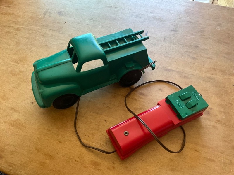 Vintage 1950's Andy Gard Battery Motor Powered Telephone Truck