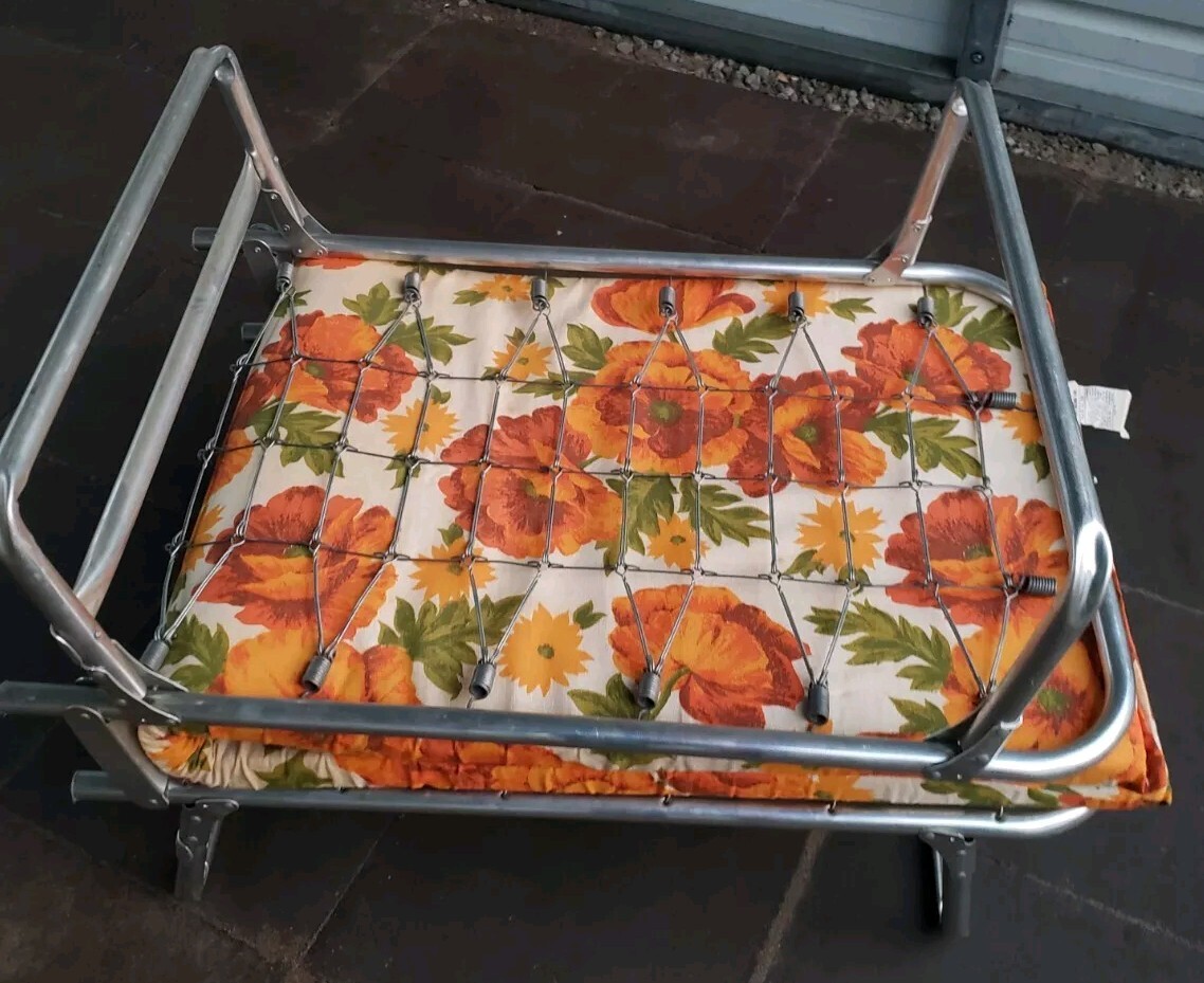 Vintage MCM Aluminum Outdoor Camping Folding Bed Cot w/ Vibrant Floral Pad Nice!