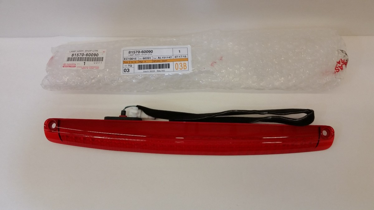 レミー③ LEXUS OEM FACTORY 3RD BRAKE LIGHT 2003-2007 LX470 (MODELS