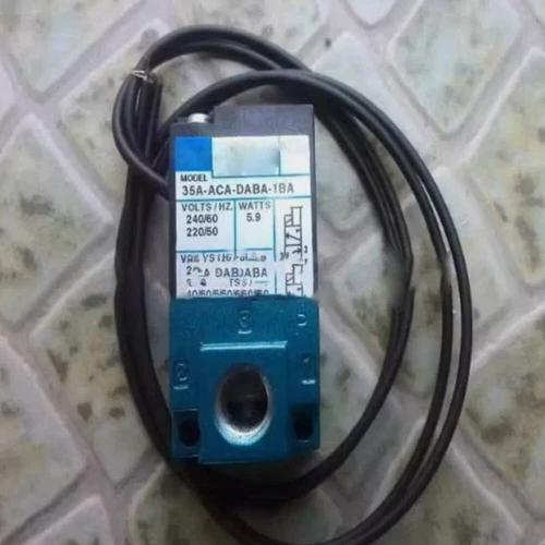MAC 35A-ACA-DABA-1BA 1PC New 35AACADABA1BA Solenoid Valve Free Shipping - Picture 1 of 3