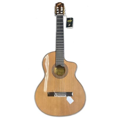 Classical Guitar, Alvaro 600EC Handcrafted Guitar Amplified with Shadow 5 Plus
