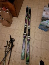 Sci 175 cm vintage anni 80/90 con attacchi Tyrolia 