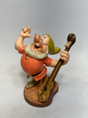 WDCC Disney Snow White DOC "Cheerful Leader" Figur mit Box und COA - Bild 6 von 12