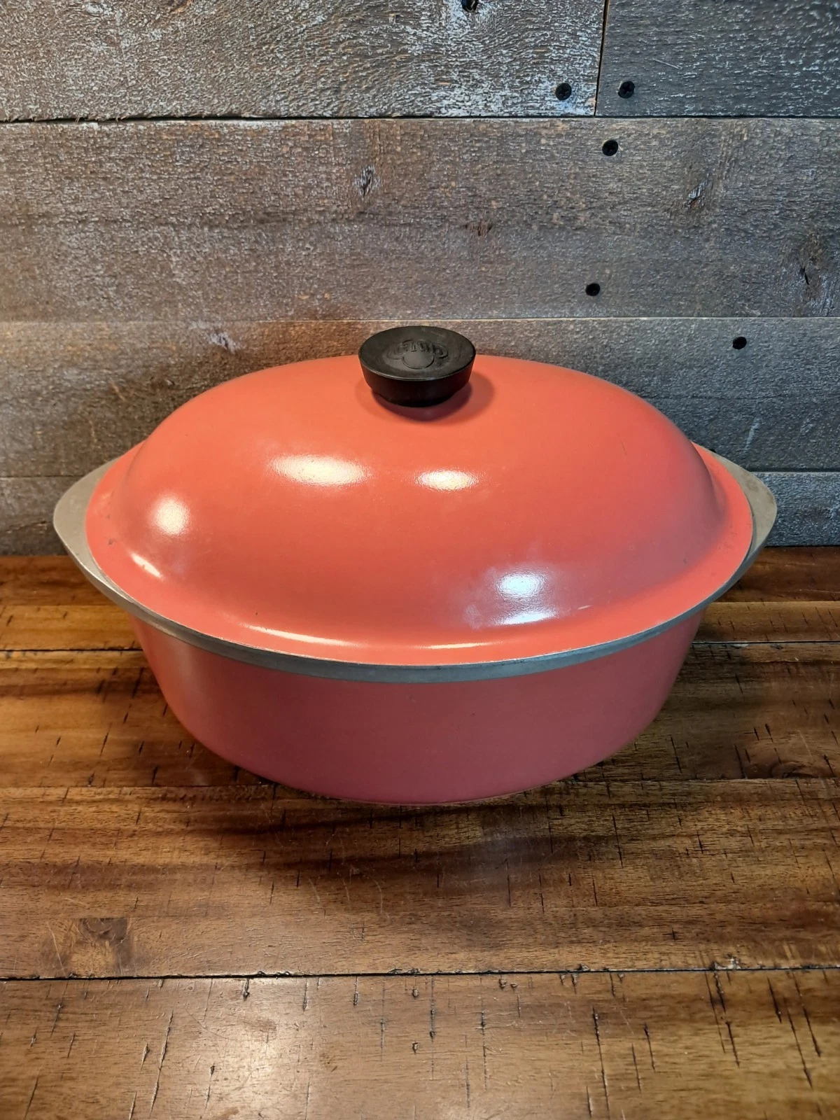 Vintage CLUB 12" Oval Roaster Aluminum Dutch Oven RED ORANGE Peach