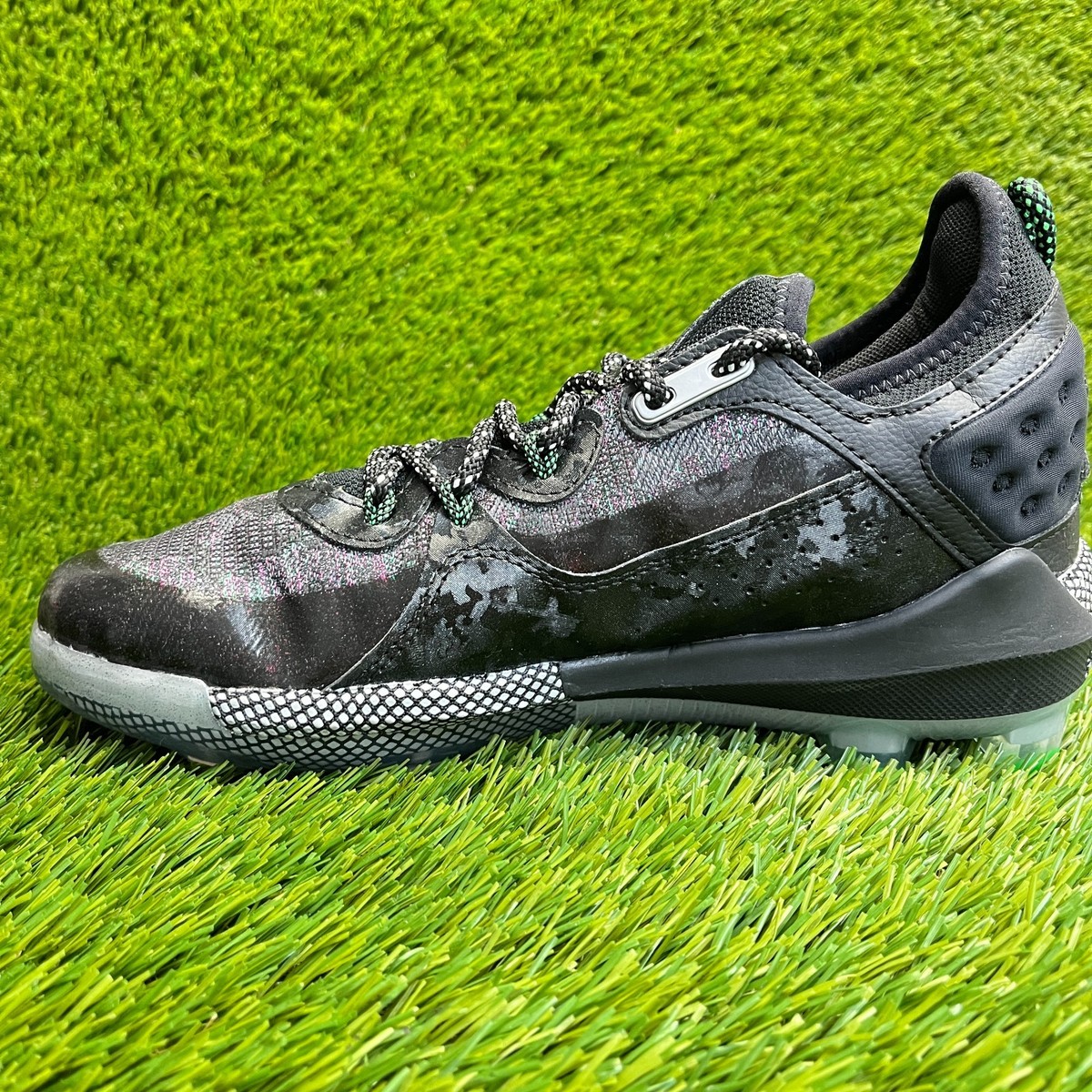 Under Armour Harper 8 Low ST Mens Shoes Sz 13 Black Silver Sports Baseball Cleat Under Armour Harper 8 Low ST Baseball Cleat - Men main image 3
