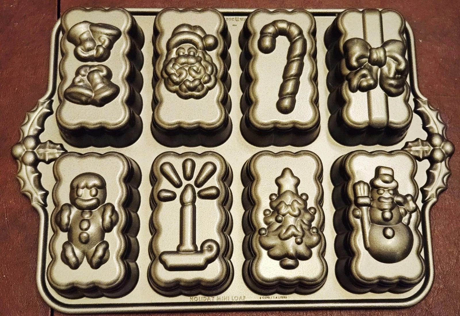 Nordic Ware Holiday Mini Loaf Baking Pan