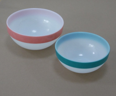 2x Vintage Fire King USA Schüssel Schüsseln Pastellfarben 22 cm / 18 cm ofenfest