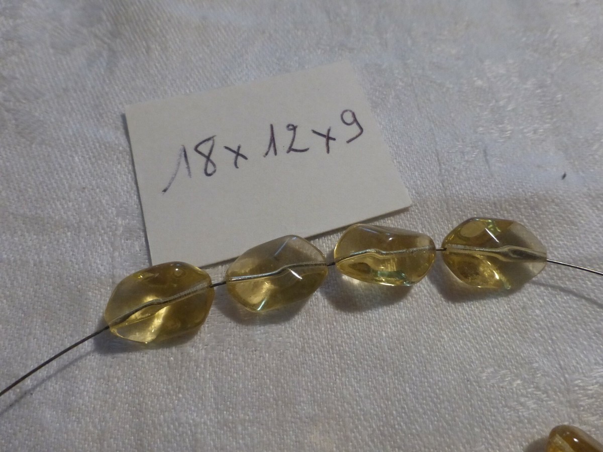Lot De 100 Perles En Verre Vintage Bleu Transparent - Pour Lustre, Déco, Création Bijoux