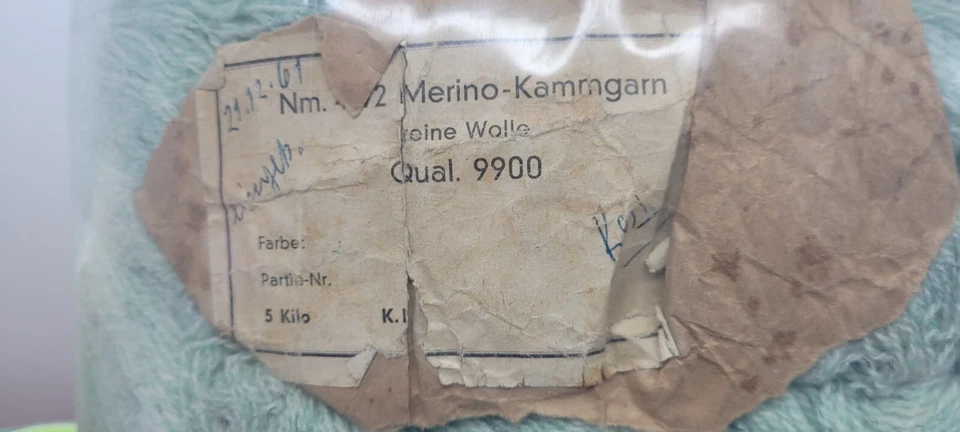 wolle zum stricken Häkelgarn - grün schurwolle 200gr merino strickwolle 1100m - Bild 3 von 4