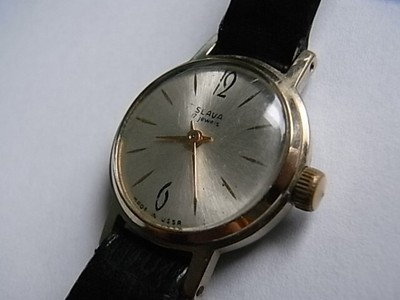 Armbanduhr Slava USSR  17 Jewels Handaufzug Gold Plaque läuft