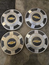 73-87 Chevy Chevrolet Square Body 34 Ton C20 2500 Dog Dish Hub Caps Set 4 Used 73-87 Chevy Chevrolet Square Body 34 Ton C20 2500 Dog Dish Hub Caps Set 4 Used
