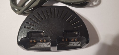 GENUINE MOTOROLA VISAR RADIO DUAL CHARGER W/POWER CORD - Picture 3 of 5