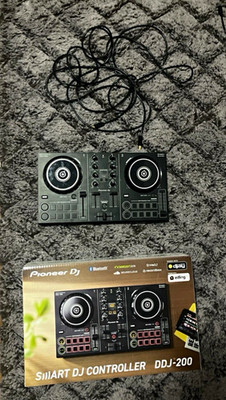 Pioneer DJ DDJ-200 2-Deck-Controller 2-Kanal Bluetooth USB schwarz