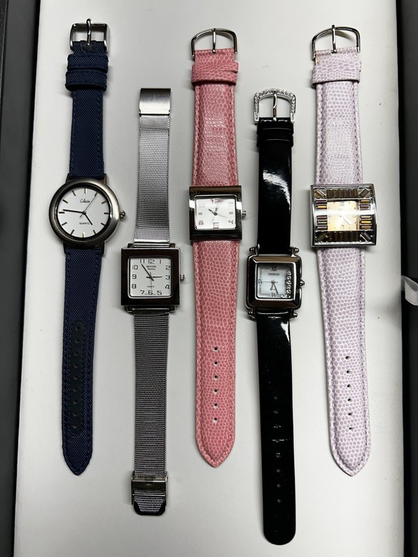 LOT of 5 Women’s Fashion Quartz Watches *All Working 
