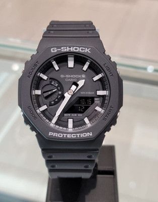 Casio G-Shock CasiOak GA-2100-1A Carbon Core Guard Black White Watch New