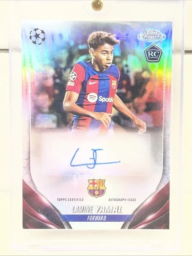 2023-24 Topps Chrome UEFA Lamine Yamal Rookie Auto Refractor