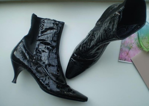 Women Aquatalia Boots Black Leather 41