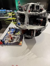 LEGO Star Wars Death Star 75159 with all many figs and with manual