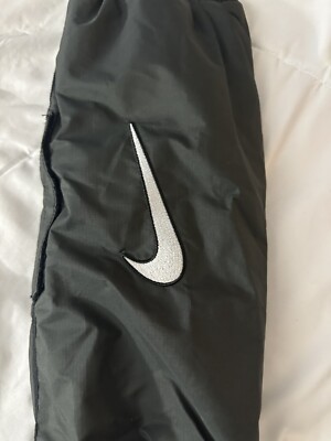 nike hand warmer youth