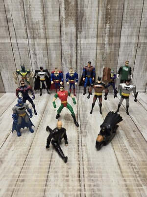 Lot Of 14 DC Super Hero Assorted Action Figures Batman Robin Superman Flash