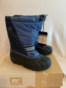boys snow boots size 3