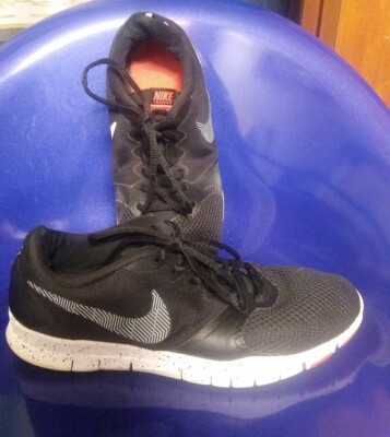 nike flex essential tr women's black