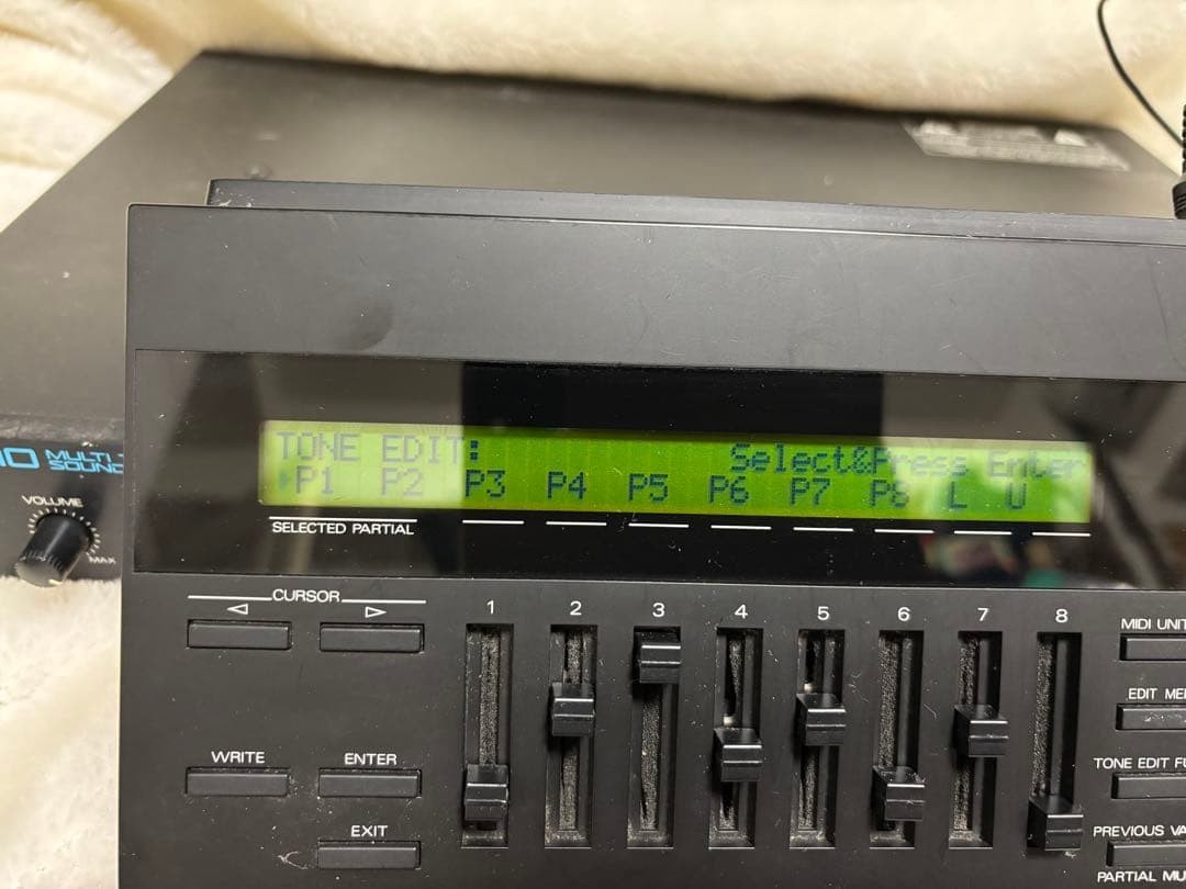 Roland 【PG-10】 & 【D-110】の豪華セット Roland MIDI Linear Synthesizer Programmer Sound Module Set PG-10