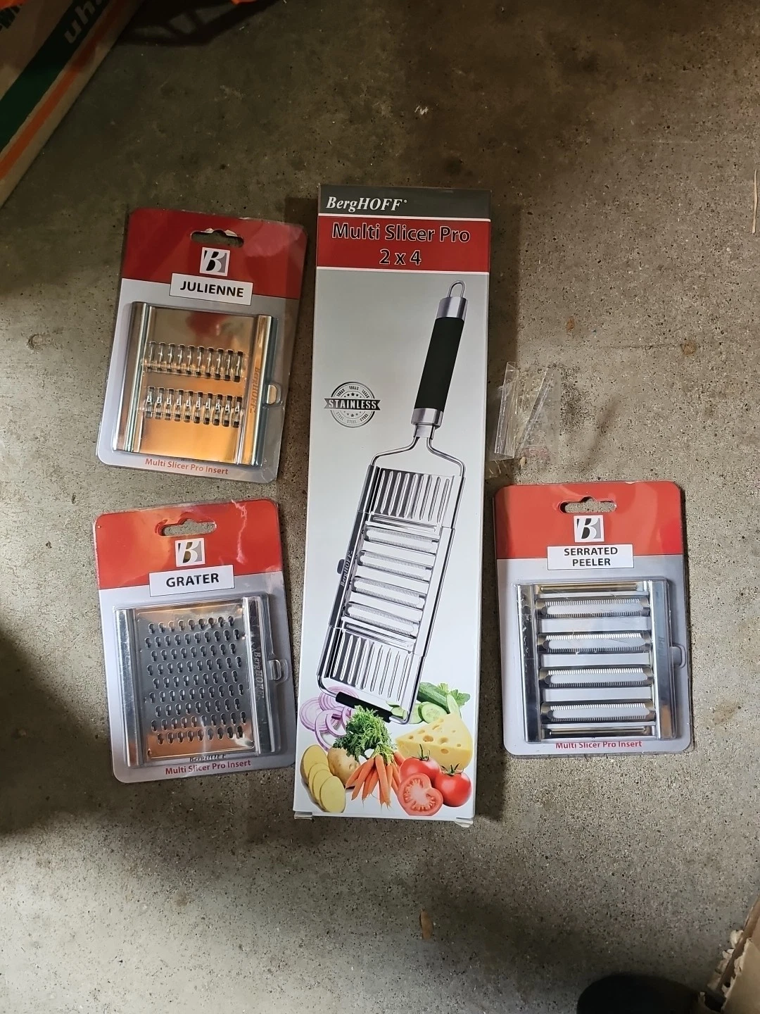 BERGHOFF MULTI SLICER PRO GRAY And INTERCHANGEABLE BLADES & SAFETY GUARD NWB