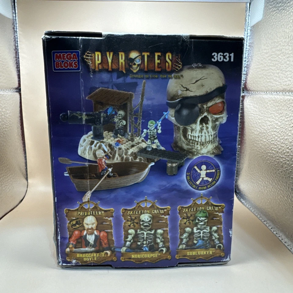 MEGA BLOKS Pyrates 3631 Maroon Gally Skull Play Set with CD - New In Box - Image 4 of 4