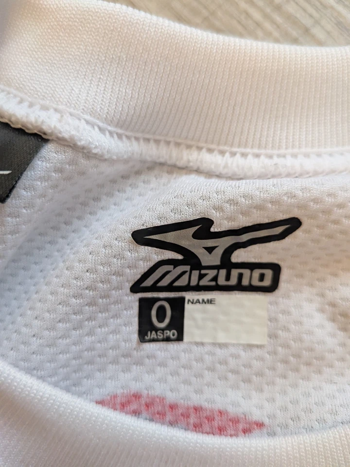 Mizuno Active Performance T-Shirt Mens Size M Crew Neck Short Sleeve White Japan - Image 3 of 4