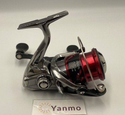 Shimano 16 Stradic CI4+ C2500HGS-DHB Spinn Angelrolle 6,0:1 Sehr Gut