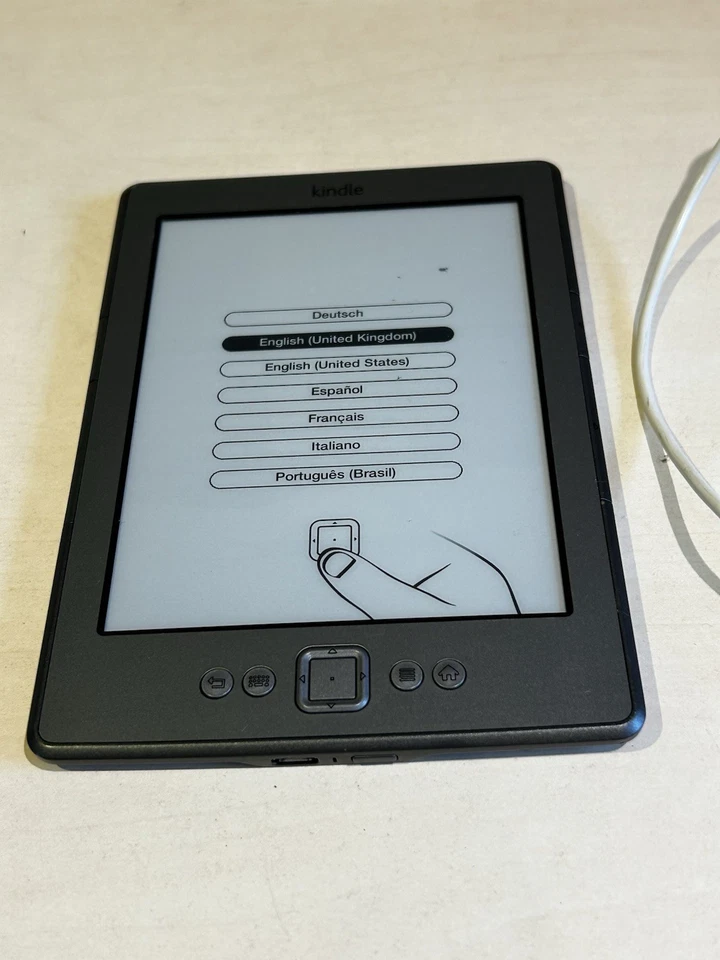 Amazon Kindle 4th Generation 6" eReader Wi-Fi Silver Works w/USB Charger Bundle - Image 2 of 4