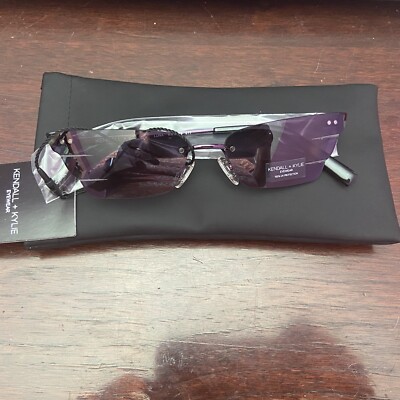 Kendall + Kylie Luna Shiny Sunglasses Kendall + Kylie - Kk4049 Luna Sunglasses for Women – ModaFrames main image 3