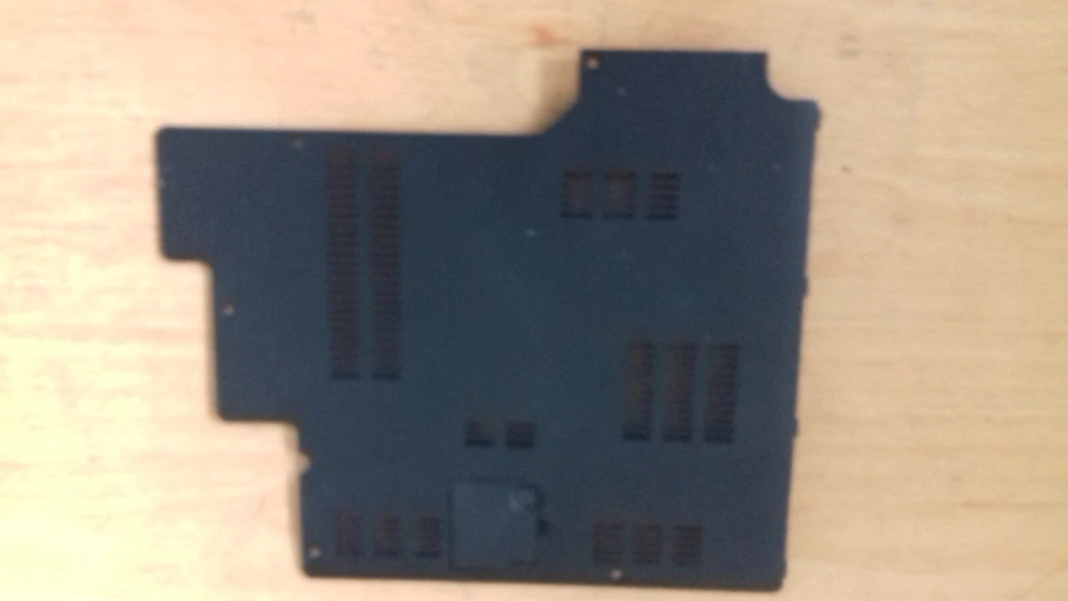 CUBIERTA RAM PUERTA CLEVO RAM W253BW Foto 3 de 4