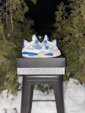 Air Jordan 4 Retro “Military Blue” Size 11M / 12.5W Pre Owned 
