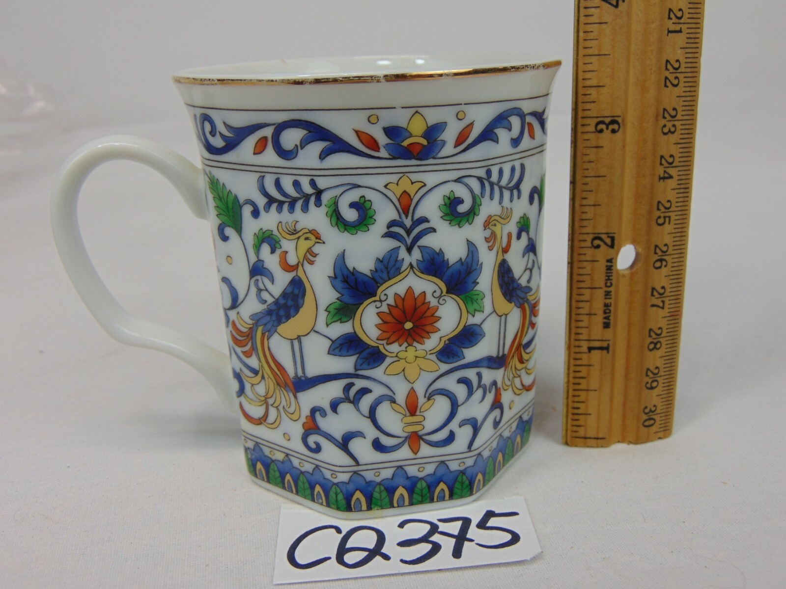 VINTAGE SEIZAN FINE CHINA JAPAN MADE COFFEETEA CUP BLUE & GOLD BIRDS