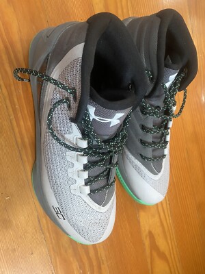 Under Armour Curry Grey Matter Green Athletic Sneakers Mens Size