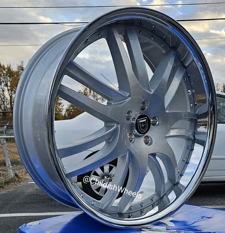 24インチホイール LEXANI PCD114.3 5穴 24インチホイール LEXANI PCD114.3 5穴 24インチホイール LEXANI