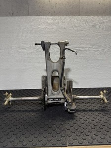 05 Yamaha Yfz 450 Rear End Swingarm Axle