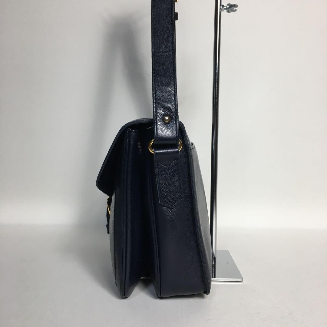 Borsa a tracolla Yves Saint Laurent in pelle navy stile vintage tracolla regolabile