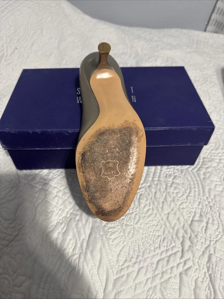 Tacones Stuart Weitzman charol punta abierta dorados 7,5 medianos Foto 2 de 4