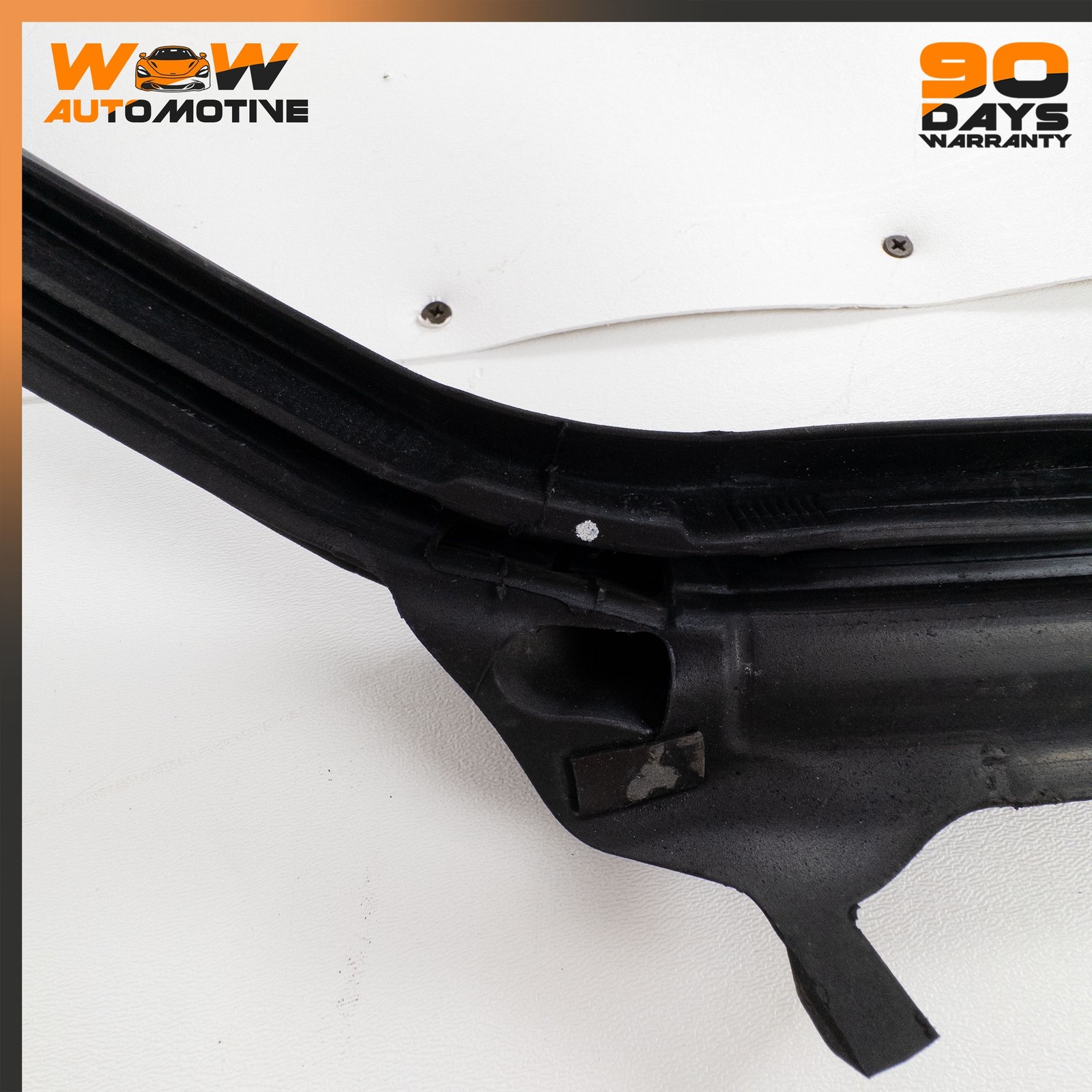 13-19 MASERATI QUATTROPORTE GTS FRONT RIGHT PASSENGER SIDE DOOR SEAL RUBBER OEM