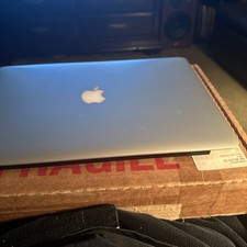 Apple MacBook Pro 11,5 A1398 Laptop - 2.5GHz Intel i7 - 16GB RAM - Read Desc.