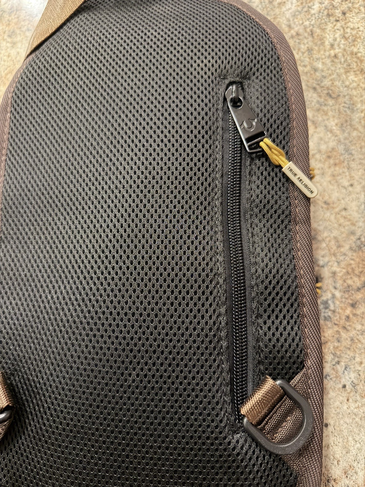 True Religion Brand Jeans Yeta 2.0 Brown Sling Crossbody Bag - Unisex NWT thumbnail 3