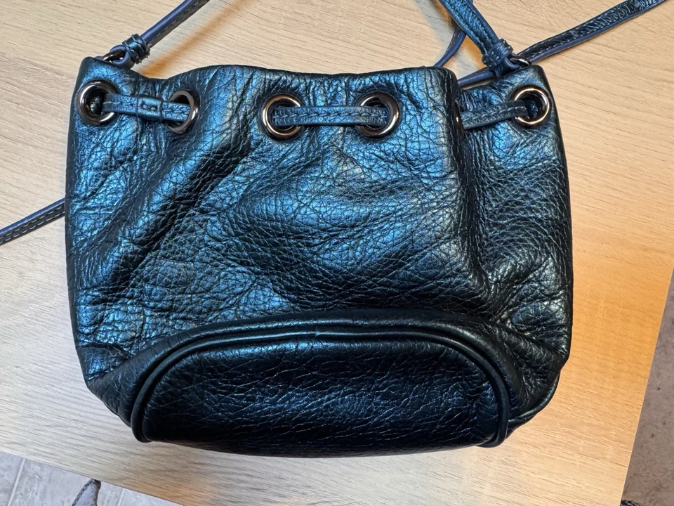 Mini Bolso Bandolera MARC BY MARC JACOBS Hobo con Cordón Foto 2 de 4