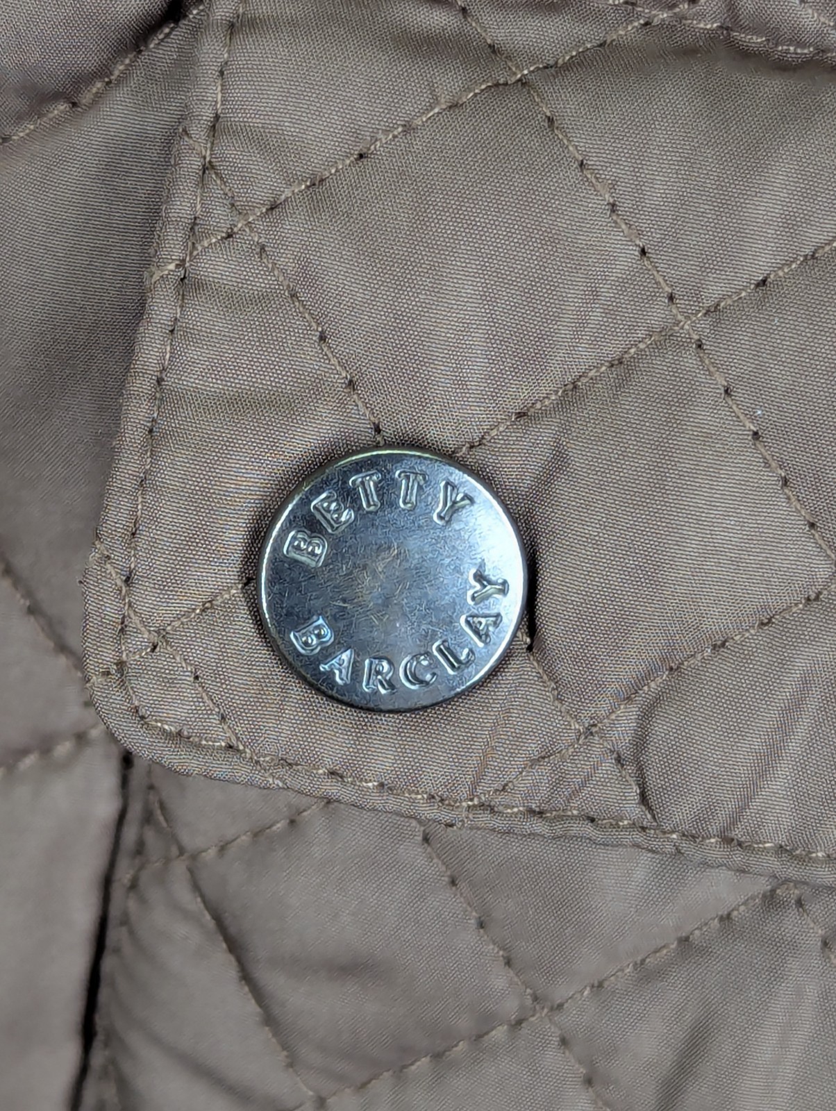 Betty Barclay Quilted Jacket Women's Size 10 Full Zip Lightweight Padding image 3